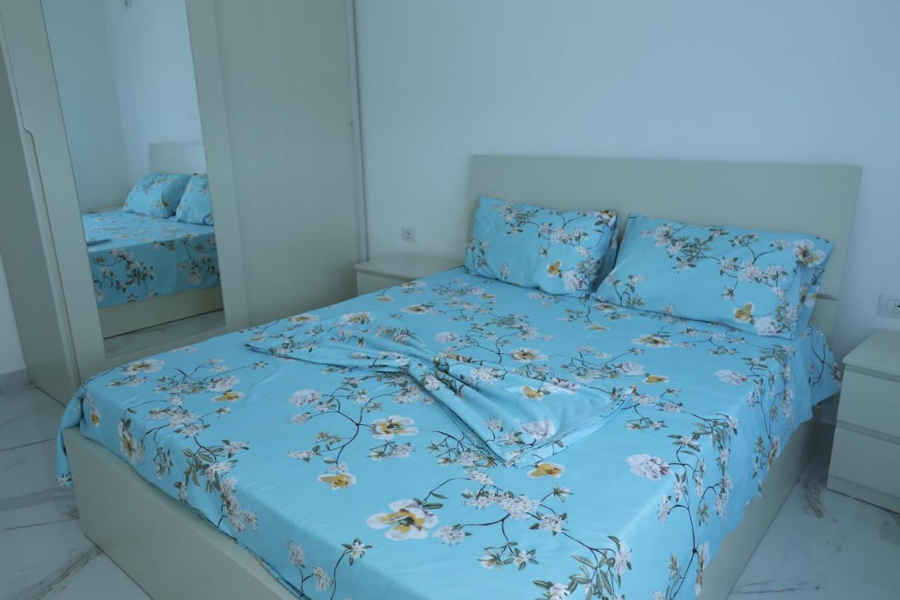 E&G Apartaments Golem  Buitenkant foto